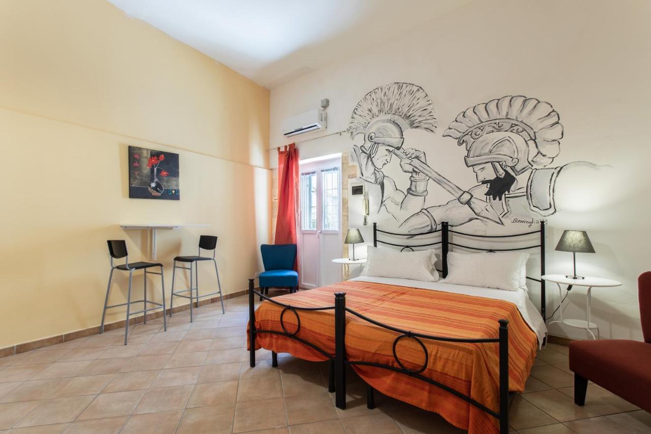 Calipso Apartments Ortigia Syracuse Buitenkant foto