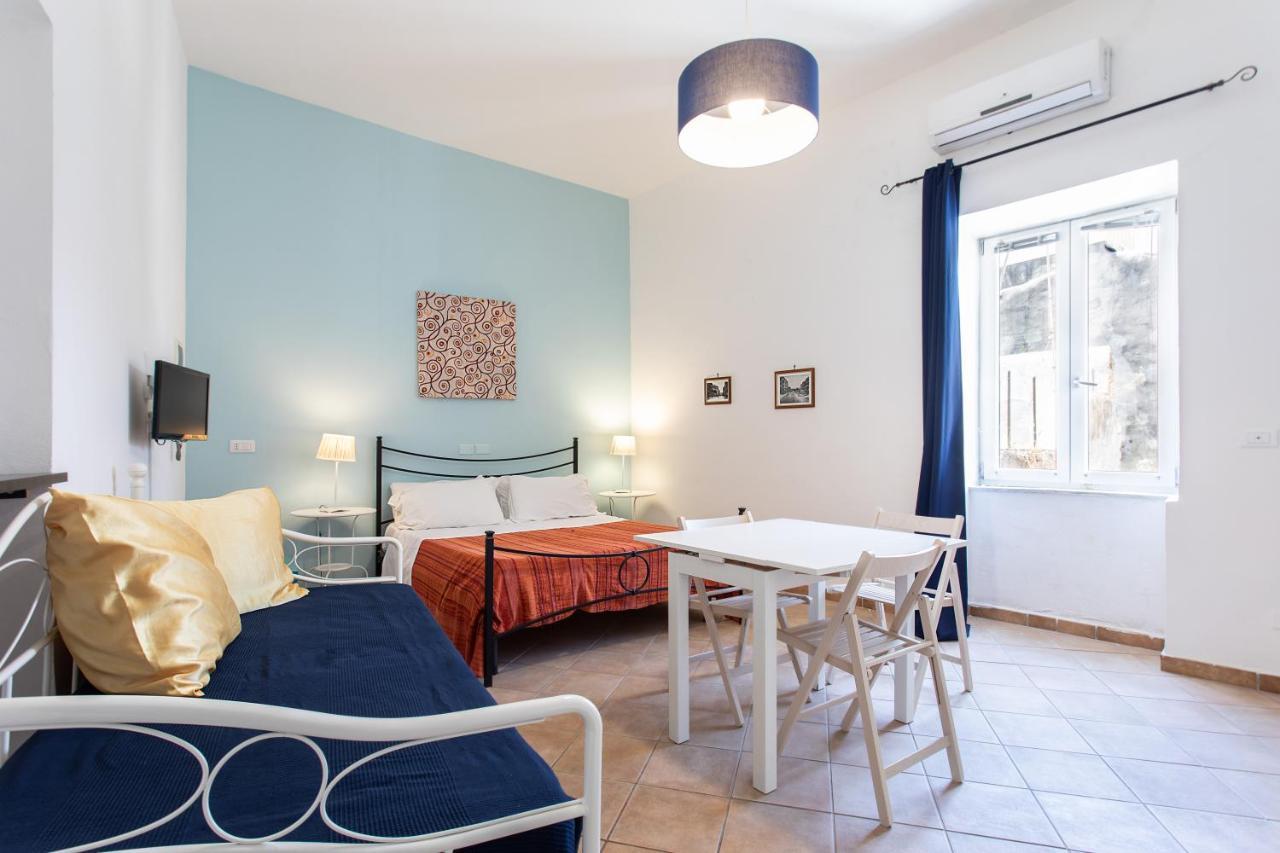 Calipso Apartments Ortigia Syracuse Buitenkant foto