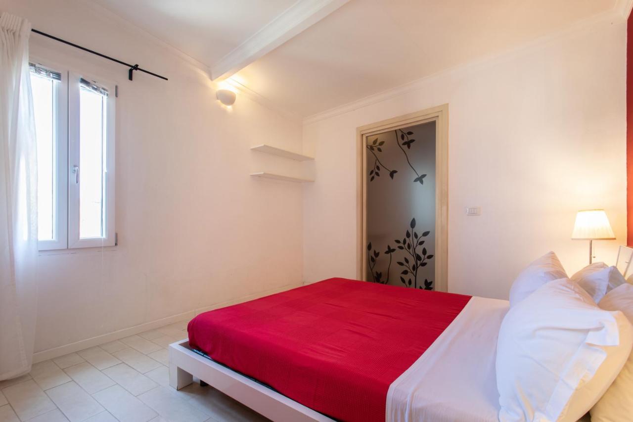 Calipso Apartments Ortigia Syracuse Buitenkant foto