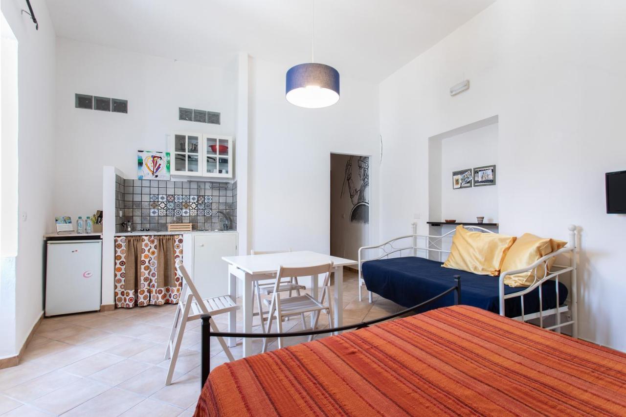 Calipso Apartments Ortigia Syracuse Buitenkant foto