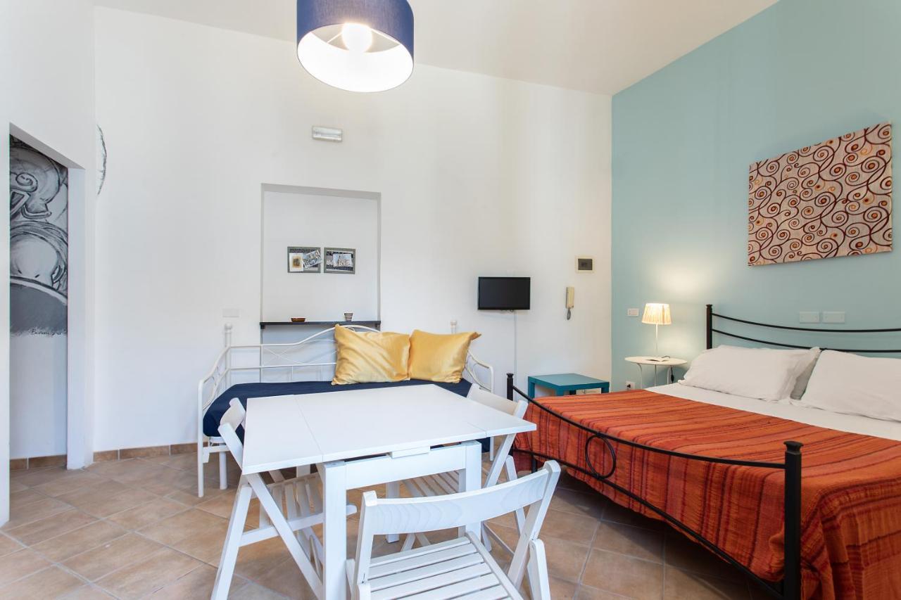 Calipso Apartments Ortigia Syracuse Buitenkant foto
