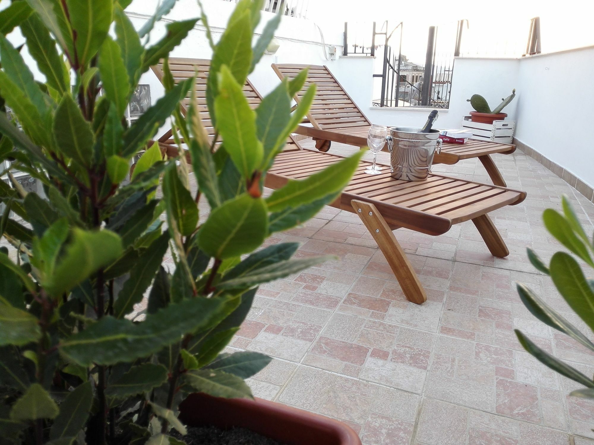 Calipso Apartments Ortigia Syracuse Buitenkant foto